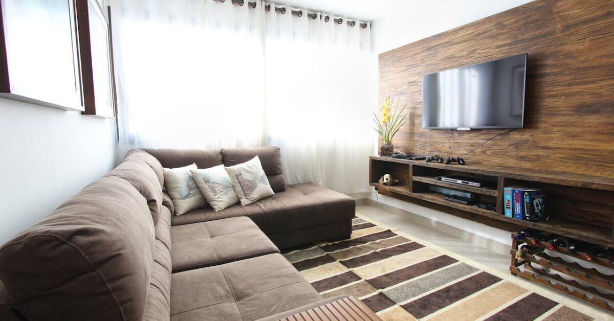 User friendly guide on downloading applications for Philips Smart TVs