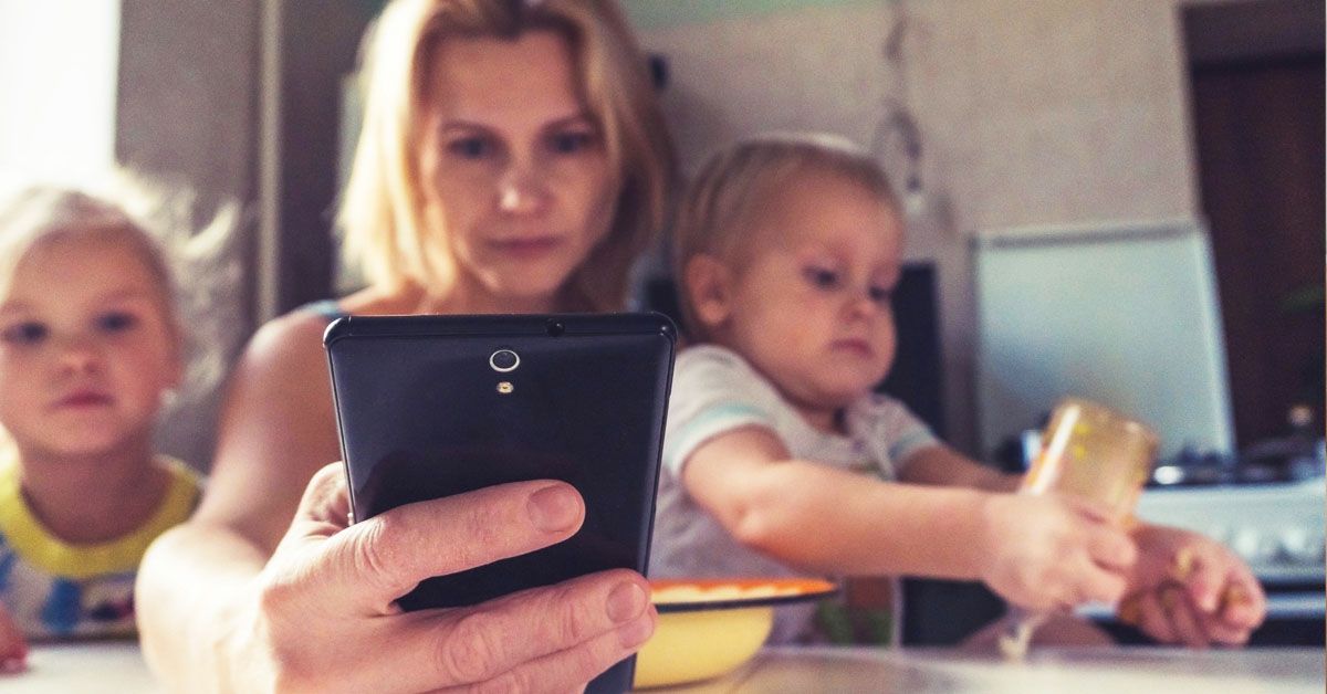 Child using smartphone responsibly